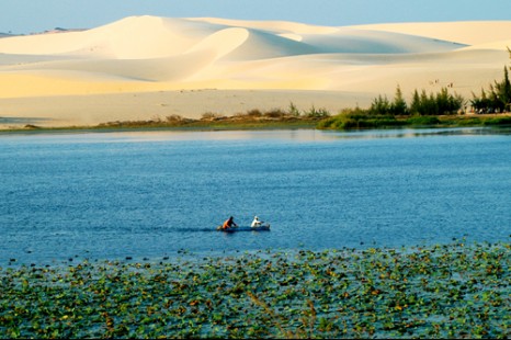 Tour tham quan Mũi Né Nửa Ngày - Ngắm hoàng hôn trên đồi cát bay